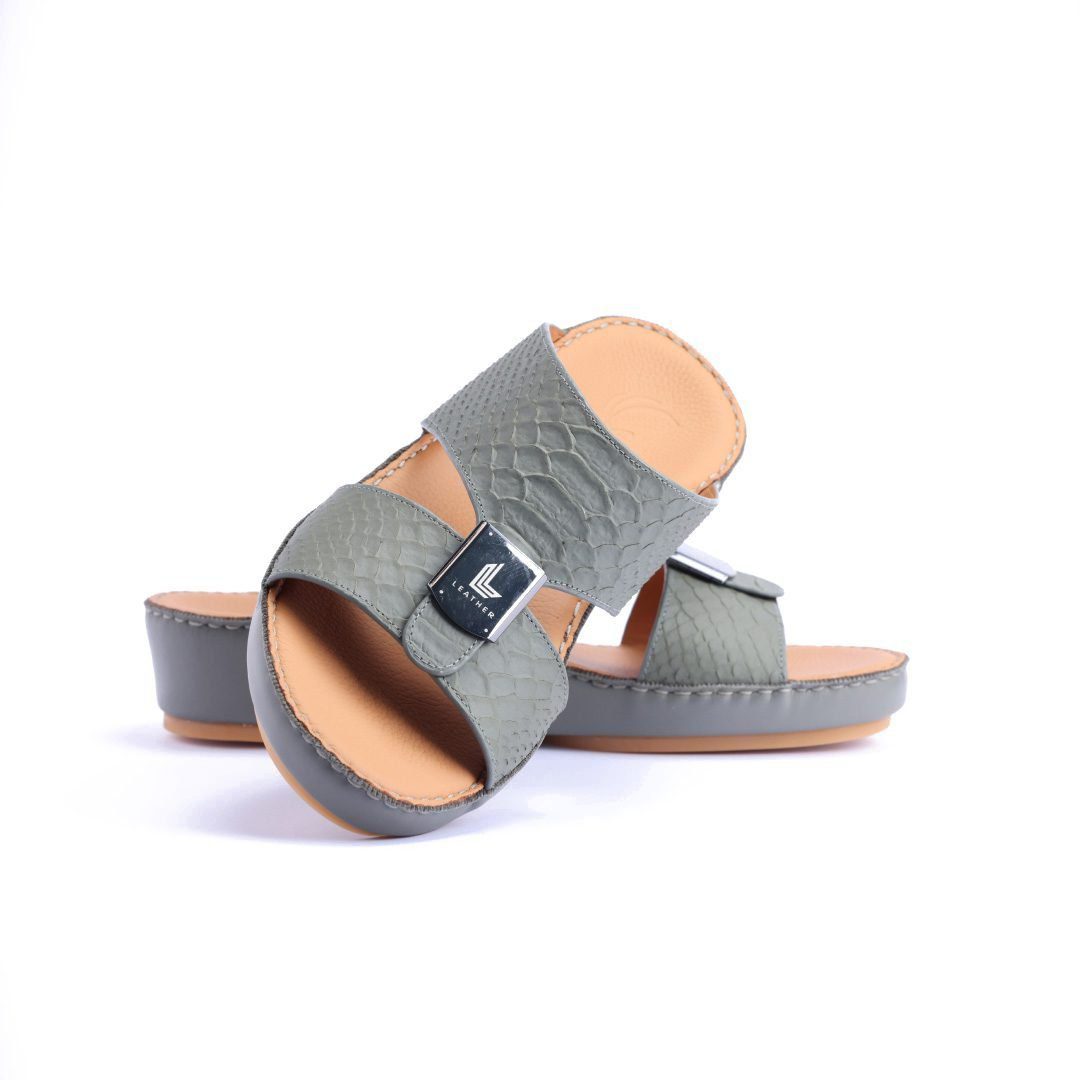 أفضل نعال رجالي في الإمارات